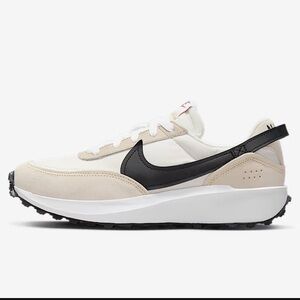 Nike Waffle Debut Size 8